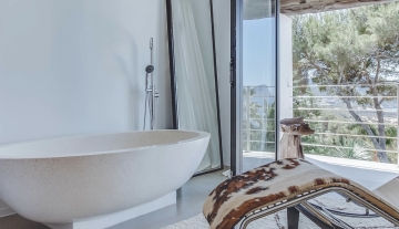 Resa Estates Ibiza can Viv tourist license sale koop bathroom .jpg